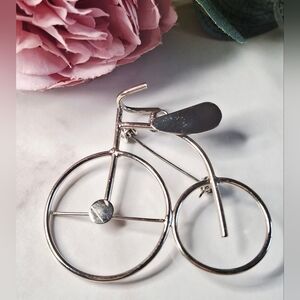 Vintage 80s Whimsical Bicycle Brooch/Pin